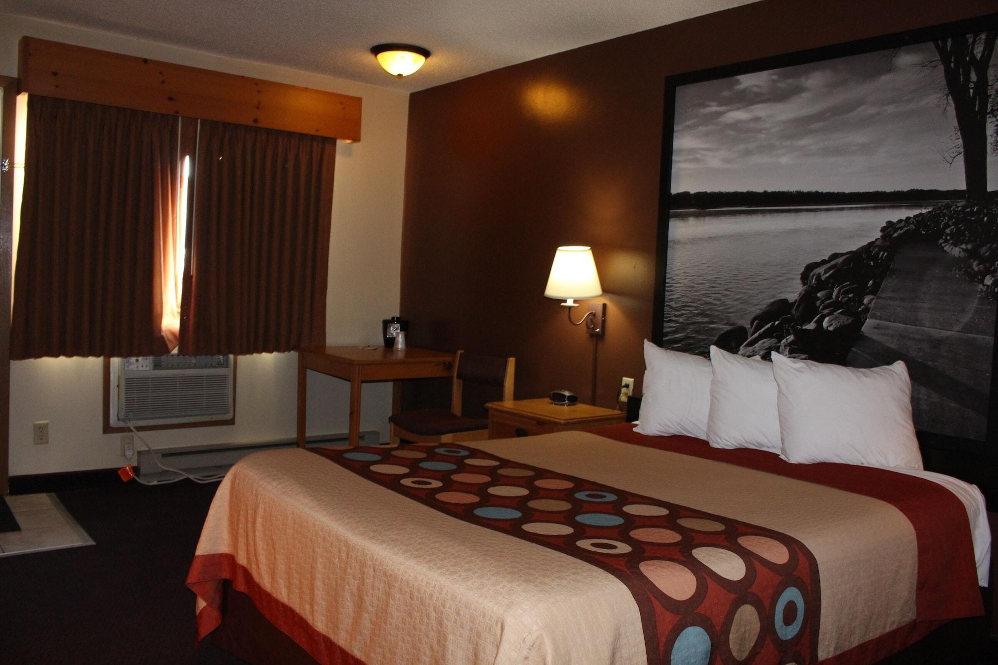 Super 8 By Wyndham Chamberlain Sd Hotel Kültér fotó
