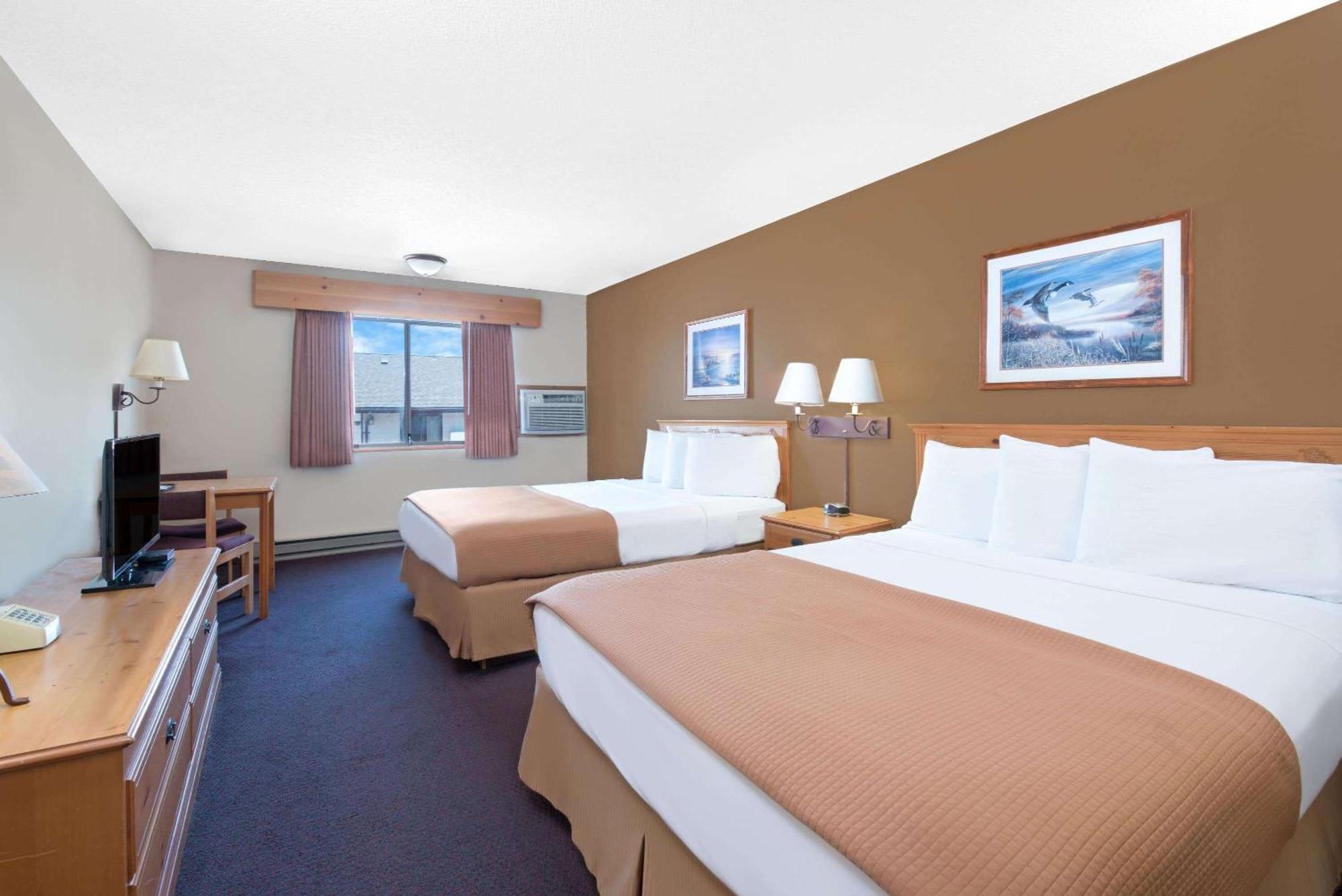 Super 8 By Wyndham Chamberlain Sd Hotel Kültér fotó